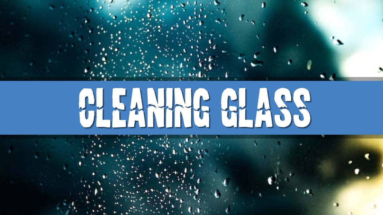 Article photo for How do I clean my aquarium glass